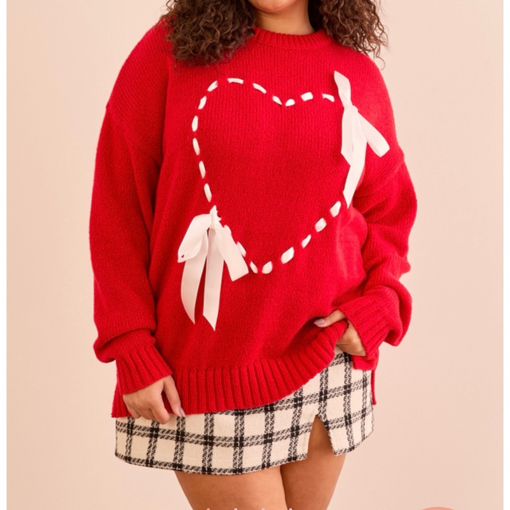 ARULA Red Crewneck Sweater with White Ribbon Heart